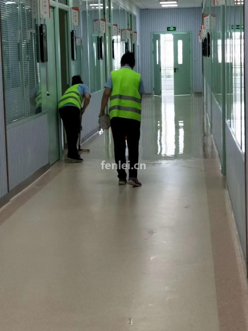 宜春奉新附近专业家庭保洁电话(奉化家政保洁公司电话)