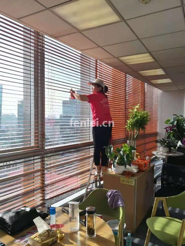 宜春万载附近地毯清洗服务(江阴地毯清洗)